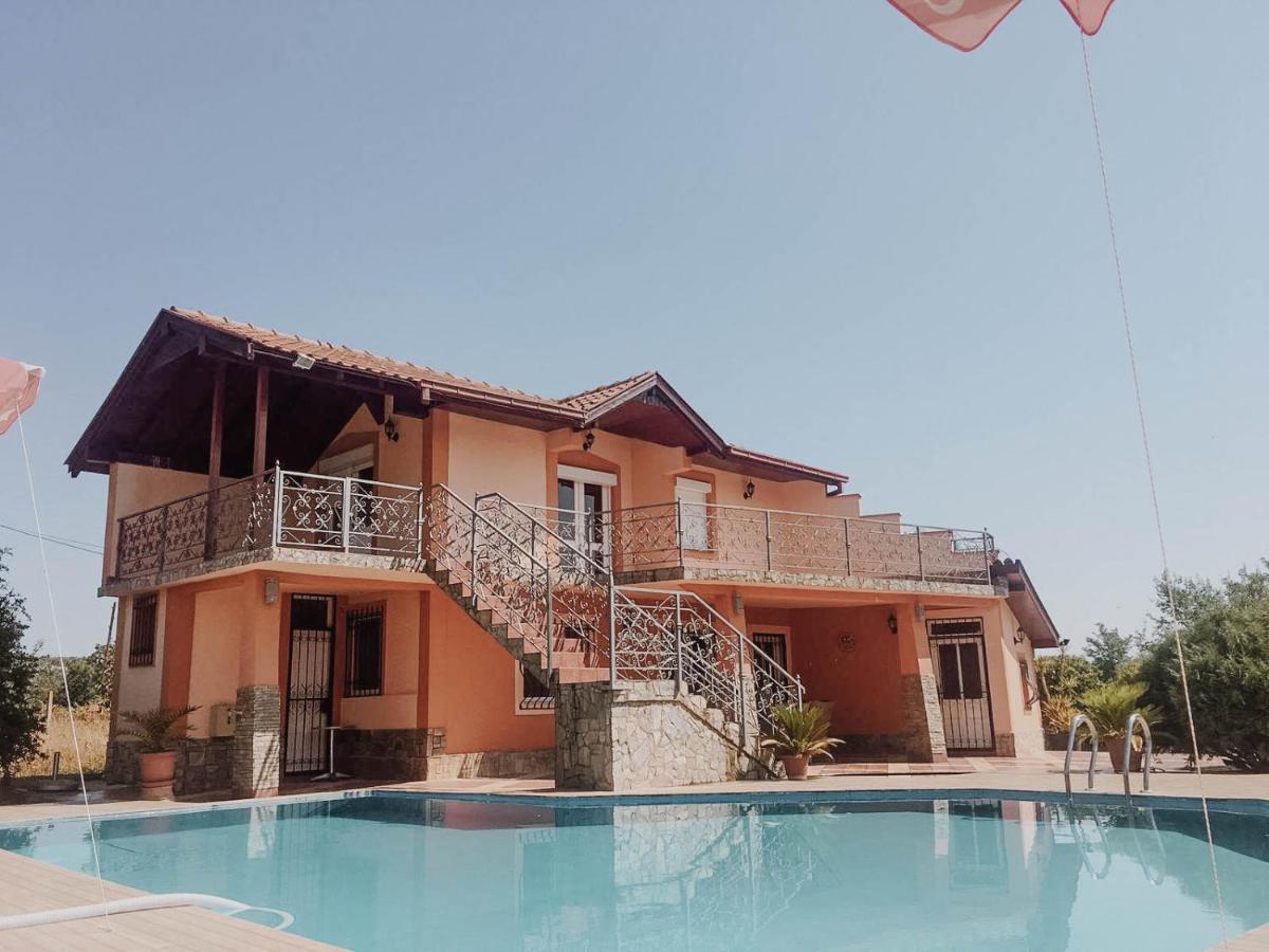 Villa Katerina & Pool Gevgelija Extérieur photo