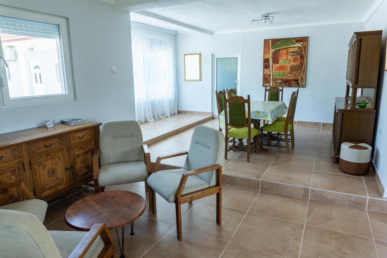 Villa Katerina & Pool Gevgelija Extérieur photo
