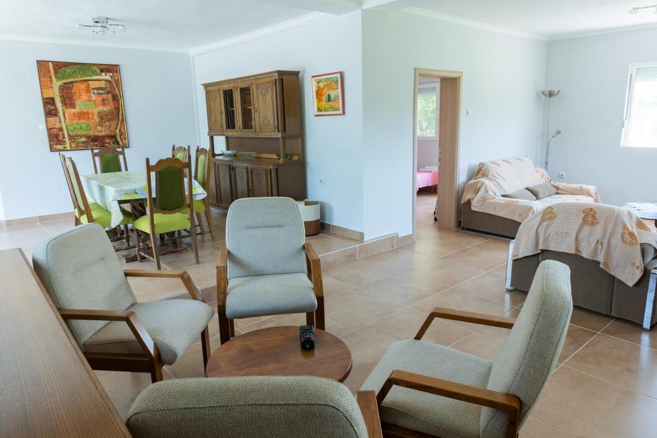 Villa Katerina & Pool Gevgelija Extérieur photo